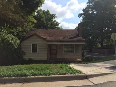 Main picture of 4100 Glenwood Dr