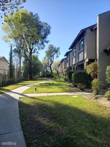 Main picture of 19000 Archwood St