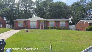 Main picture of 3535 Surrey Ln
