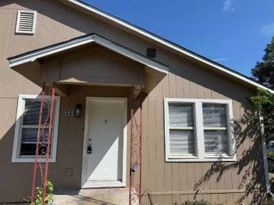 Main picture of 335 Monticello Ct
