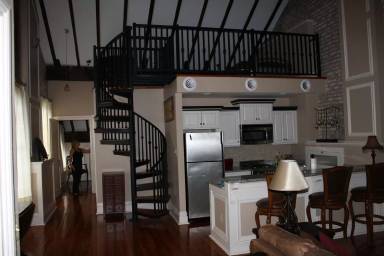 Main picture of 1241 Decatur St 508 Barracks St
