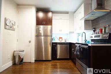 Main picture of 276 Nostrand Ave