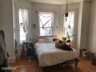 Main picture of 40 Cherry St