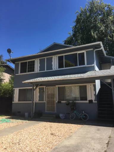 Main picture of 2576 Mohawk Ct