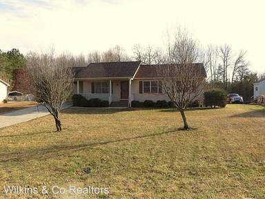 Main picture of 728 Willow Briar Ln