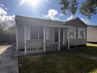 Main picture of 946 Lum Ave