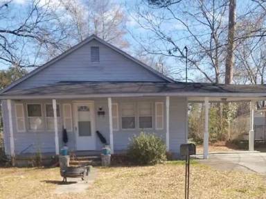 Main picture of 206 N 11th Ave