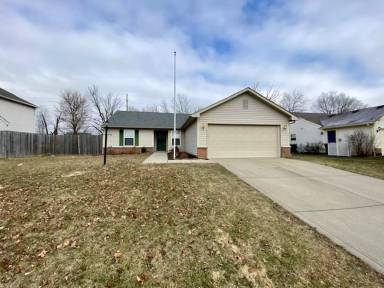 Main picture of 310 Lockerbie Ln