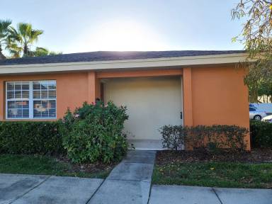 Main picture of 4816 Tangerine Ave