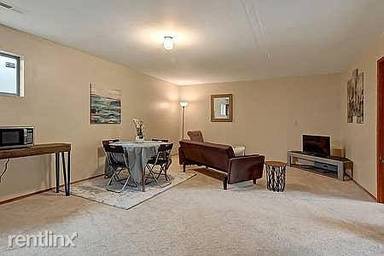 Main picture of 4033 Renton Ave S