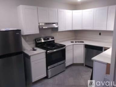 Main picture of 153 Salem St