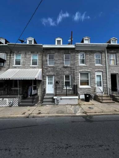Main picture of 1257 Cotton St