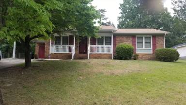 Main picture of 1613 Hickory Ridge Ct