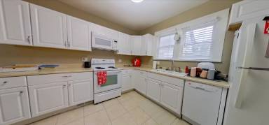 Main picture of 531 Moro St