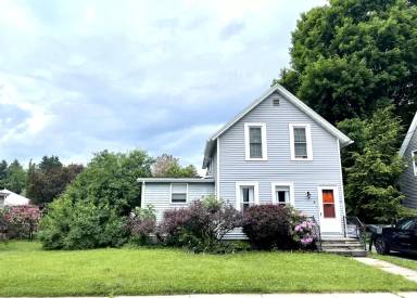 Main picture of 8 Townley Ave