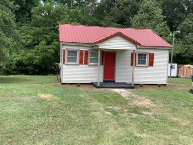 Main picture of 607 North Dr