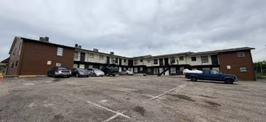 Main picture of 420 N Gilmer St