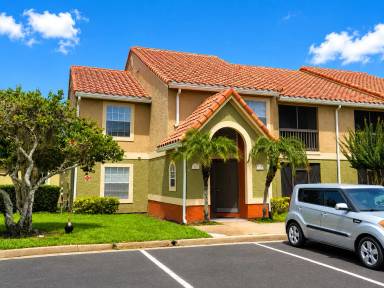 Main picture of 421 Fountainhead Cir