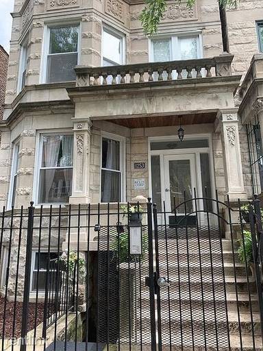 Main picture of 1253 N Rockwell St
