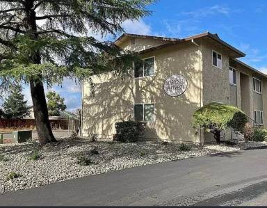 Main picture of 3 Carson St