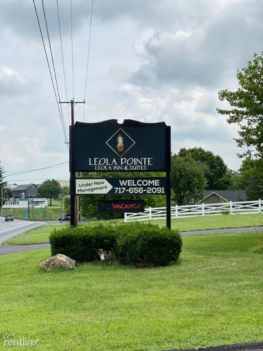 Main picture of 2282 New Holland Pike