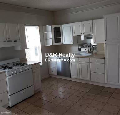 Main picture of 472 Medford St