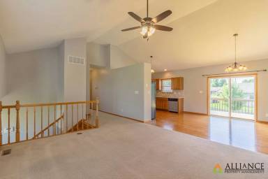 Main picture of 8608 Talon Cir