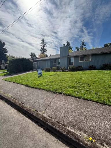 Main picture of 4196 47th Ave NE