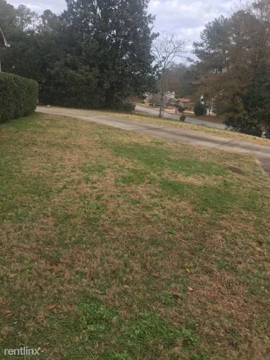 Main picture of 1025 Wedgewood Dr