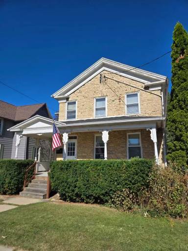 Main picture of 357 Milwaukee Ave