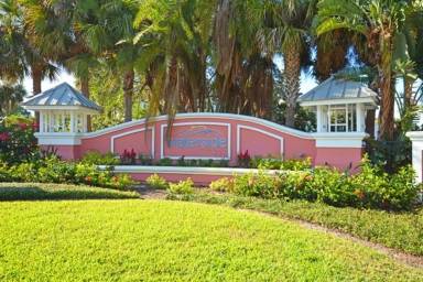 Main picture of 204 Pompano Dr SE