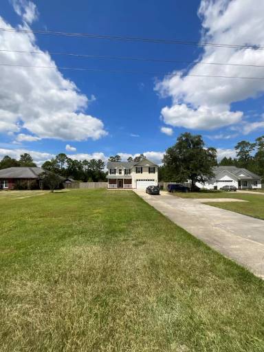Main picture of 2817 Elim Church Rd NE
