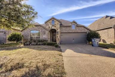 Main picture of 3021 Marble Falls Dr