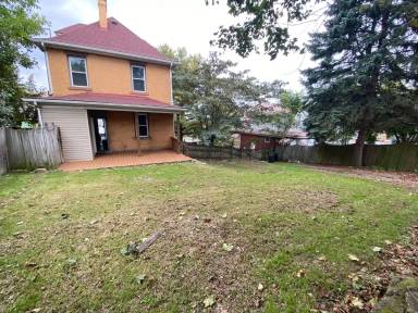 Main picture of 410 Parkwood Rd