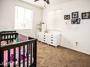 Main picture of 1105 W Auburn St