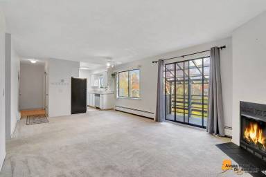 Main picture of 3011 Lois Dr