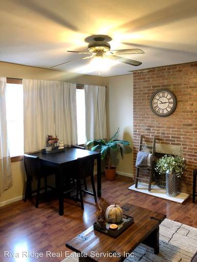 Main picture of 326 Merrimac St