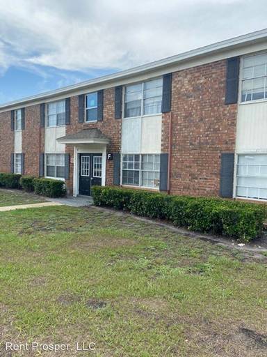 Main picture of Grove Park Condominium