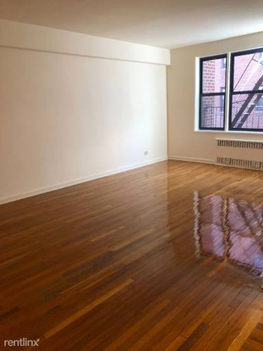 Main picture of 35 Avenue Jackson Hts