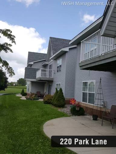 Main picture of 220 Park Ln