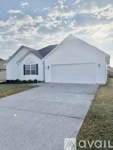Main picture of 409 Cedar Hollow Dr