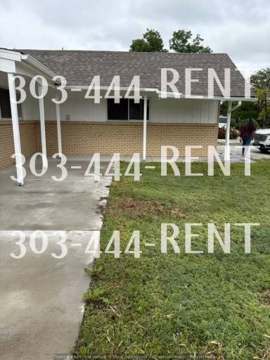 Main picture of 8220 E 104th Way