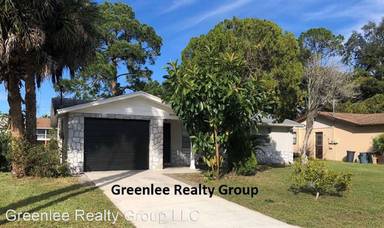 Main picture of 8029 Gulf Way