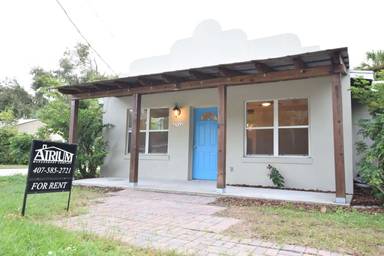 Main picture of 2910 E Washington St