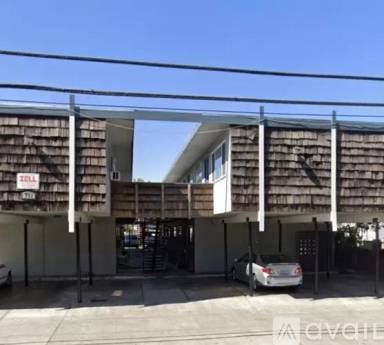 Main picture of 751 S 2nd St