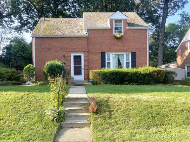 Main picture of 1018 Carson St