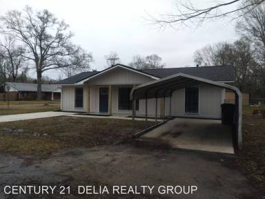 Main picture of 902 Lindsey St