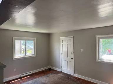 Main picture of 880 Miller Ave