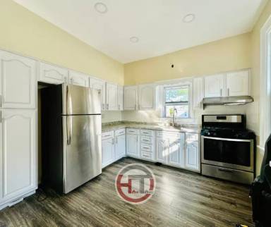 Main picture of 2874 Coddington Ave