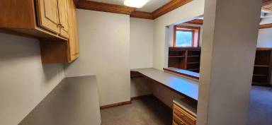 Main picture of 1323 Gillette St